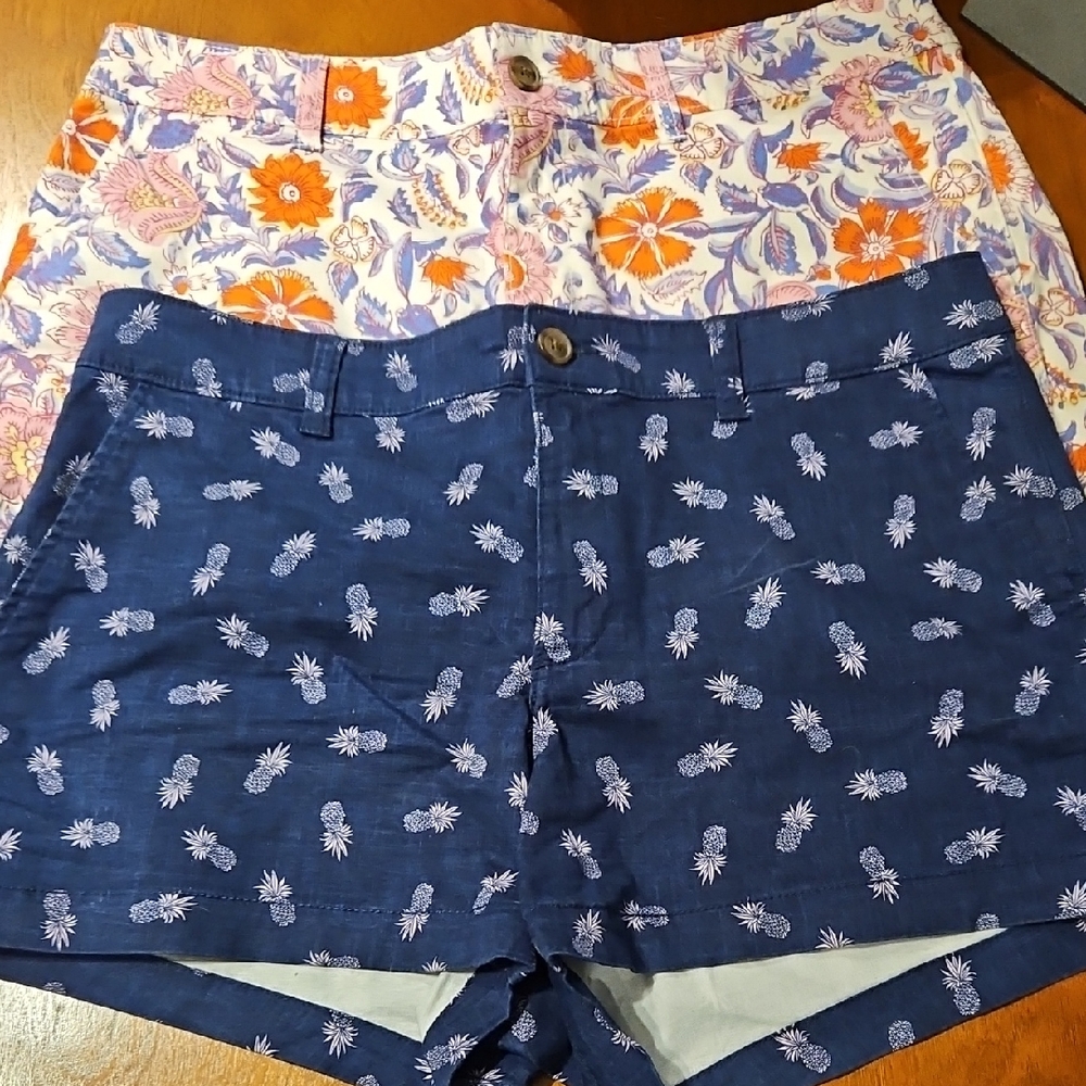 GAP Orange and Blue Bermuda Shorts Casual Style